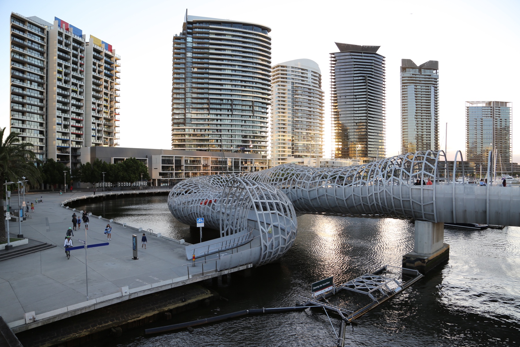 Webb Bridge, Melbourne